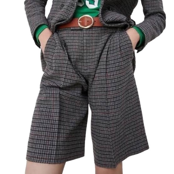 Zara Pants - Zara Gray & Black Houndstooth Plaid Wool Blend Pleated Long Bermuda Shorts - XS